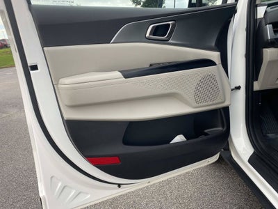 2024 Kia Carnival LX