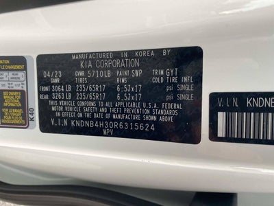 2024 Kia Carnival LX