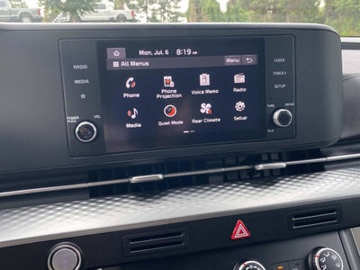 2024 Kia Carnival LX
