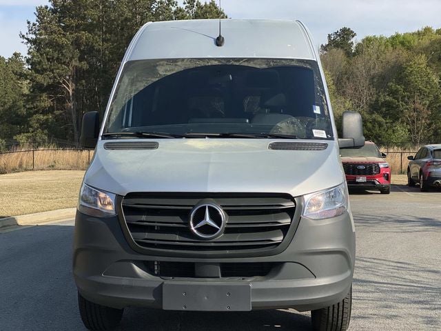 2024 Mercedes-Benz Sprinter 2500 Passenger 144 WB