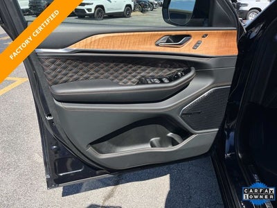 2024 Jeep Grand Cherokee Summit
