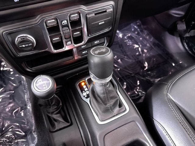 2023 Jeep Wrangler Sahara Altitude