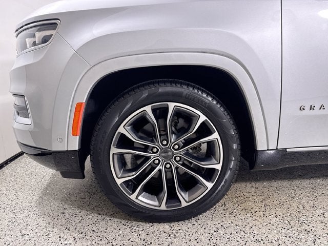 2023 Jeep Grand Wagoneer L Series III