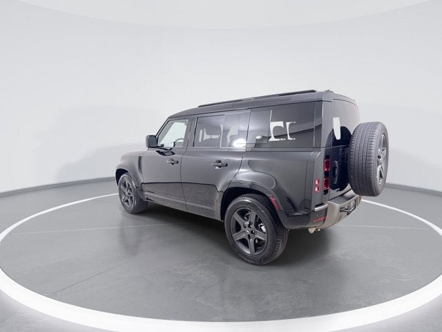 2022 Land Rover Defender X-Dynamic SE