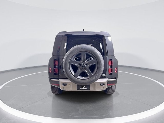 2022 Land Rover Defender X-Dynamic SE