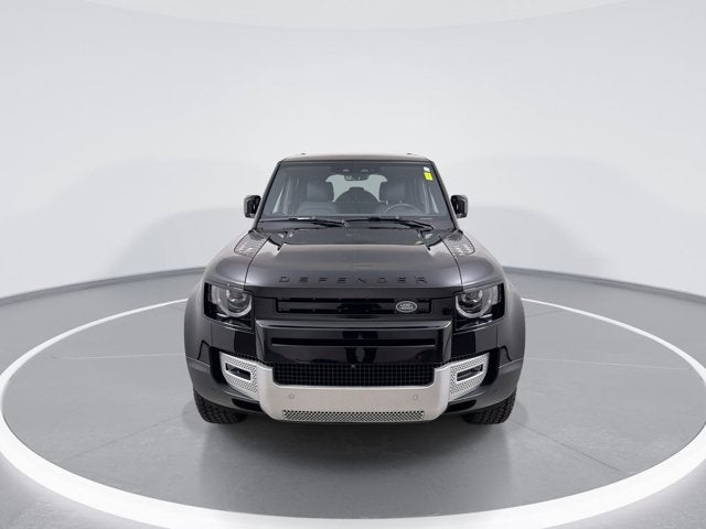 2025 Land Rover Defender S