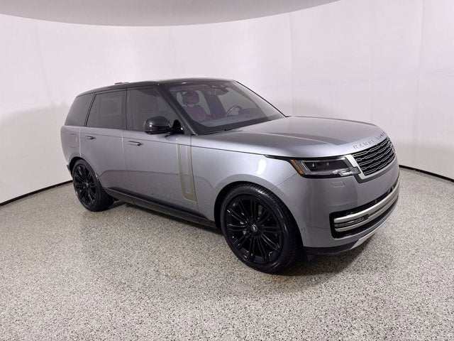 2023 Land Rover Range Rover SE