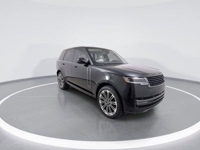 2025 Land Rover Range Rover SE