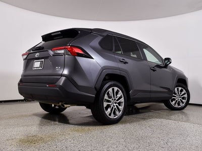 2022 Toyota RAV4 XLE Premium