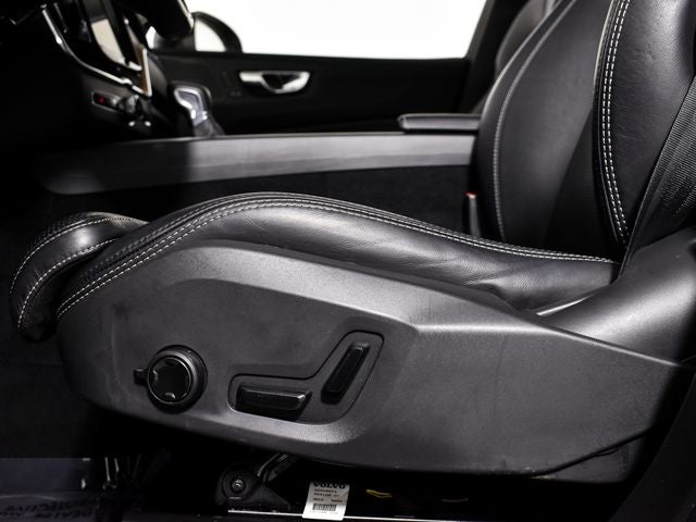 2019 Volvo XC60 T5 Inscription