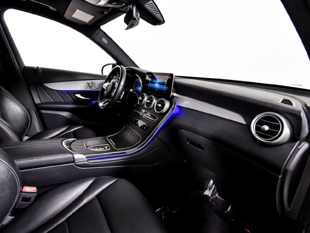 2021 Mercedes-Benz GLC 300 GLC 300