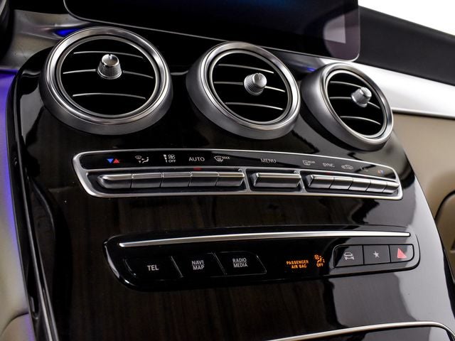2022 Mercedes-Benz GLC 300 GLC 300
