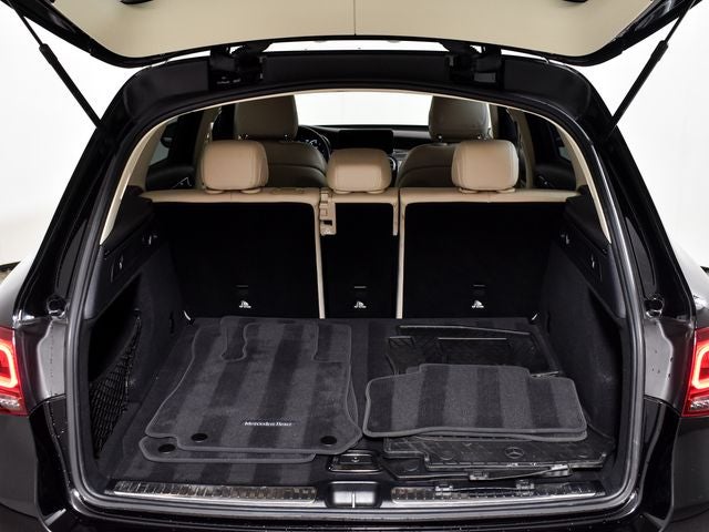 2022 Mercedes-Benz GLC 300 GLC 300