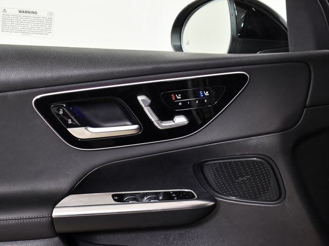 2025 Mercedes-Benz GLC 300 GLC 300