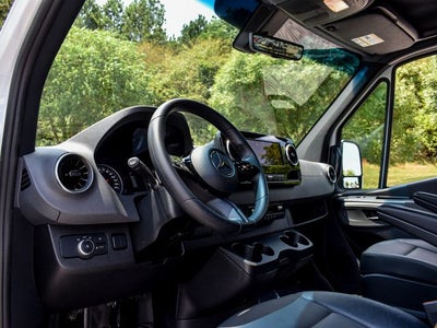 2025 Mercedes-Benz Sprinter Cargo Van Cargo 144 WB