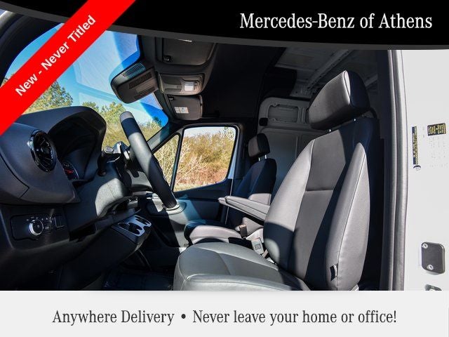 2024 Mercedes-Benz Sprinter Crew Van Cargo 144 WB 4MATIC®