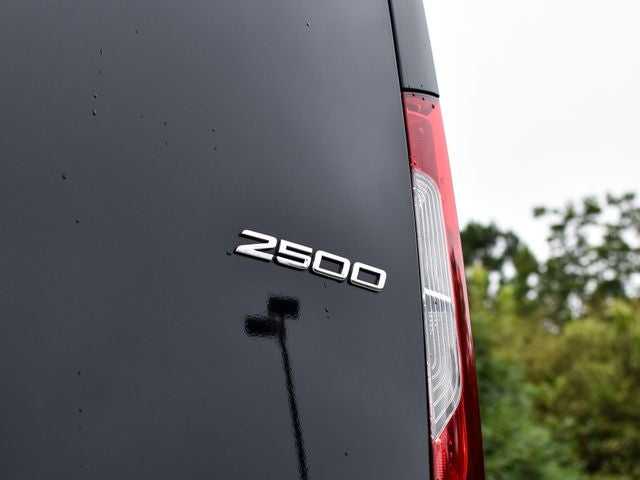 2025 Mercedes-Benz Sprinter Passenger Van Passenger 144 WB