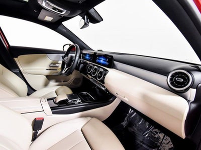 2019 Mercedes-Benz A 220 A 220 4MATIC®