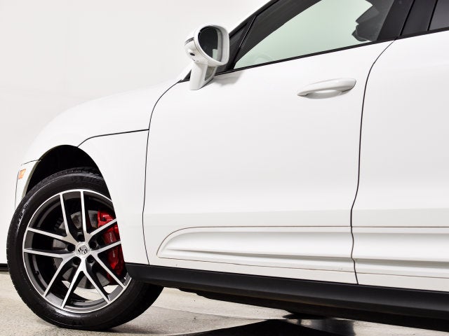 2024 Porsche Macan S