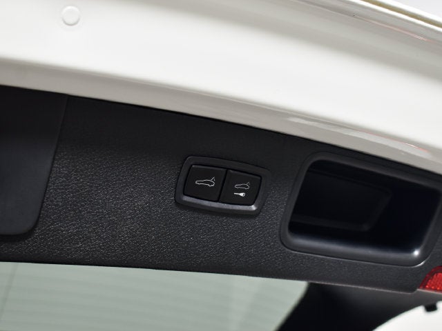 2024 Porsche Macan S