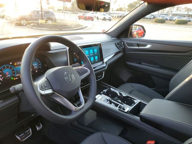 2026 Volkswagen Atlas Cross Sport 2.0T SEL R-Line Black