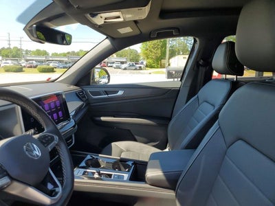 2025 Volkswagen Atlas Cross Sport 2.0T SEL