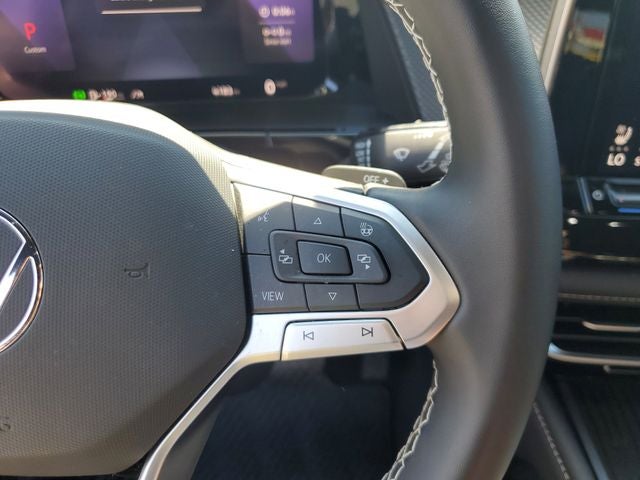 2025 Volkswagen Atlas Cross Sport 2.0T SEL