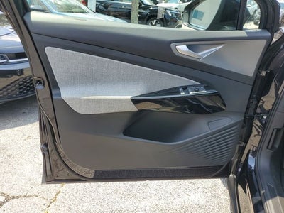 2025 Volkswagen ID.4 Pro