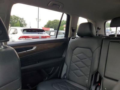 2025 Volkswagen Atlas 2.0T SE