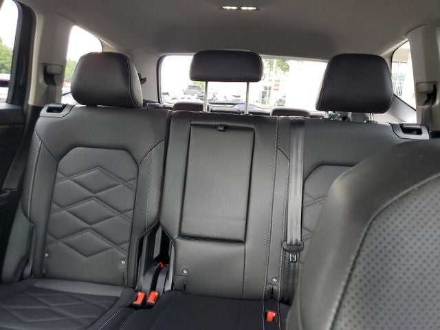 2025 Volkswagen Atlas 2.0T SE