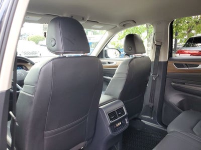 2025 Volkswagen Atlas 2.0T SE