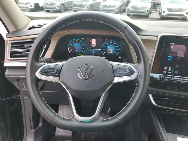 2025 Volkswagen Atlas 2.0T SE