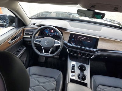 2025 Volkswagen Atlas 2.0T SE