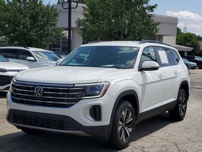 2025 Volkswagen Atlas 2.0T SE
