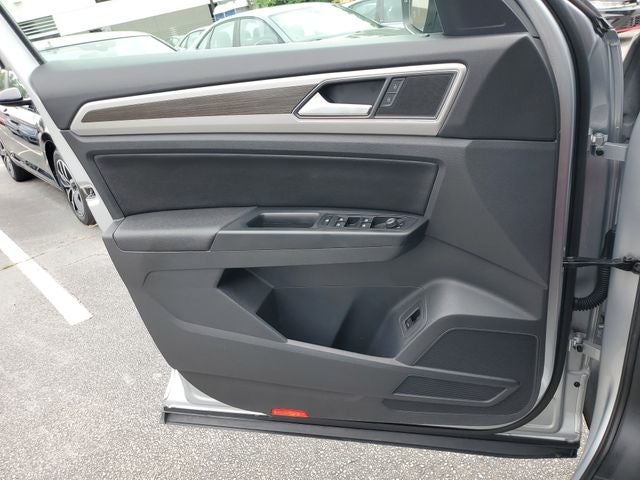 2018 Volkswagen Atlas 3.6L V6 SE w/Technology