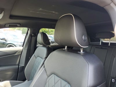 2025 Volkswagen Atlas Cross Sport 2.0T SEL Premium R-Line