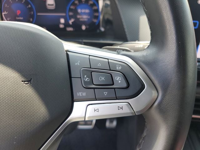 2025 Volkswagen Atlas Cross Sport 2.0T SEL Premium R-Line