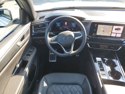 2025 Volkswagen Atlas Cross Sport 2.0T SEL Premium R-Line