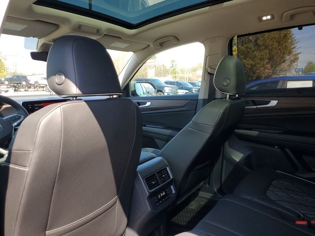 2025 Volkswagen Atlas 2.0T SEL Premium R-Line