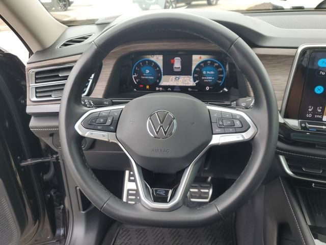2025 Volkswagen Atlas 2.0T SEL Premium R-Line