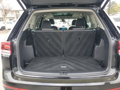 2025 Volkswagen Atlas 2.0T SEL Premium R-Line