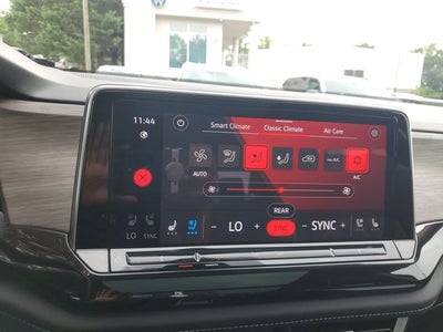 2025 Volkswagen Atlas 2.0T SEL Premium R-Line