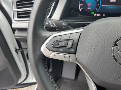 2025 Volkswagen Atlas Cross Sport 2.0T SE w/Technology