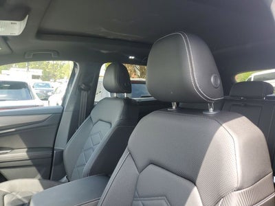 2025 Volkswagen Atlas Cross Sport 2.0T SE w/Technology