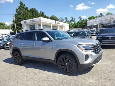 2025 Volkswagen Atlas 2.0T SE w/Technology