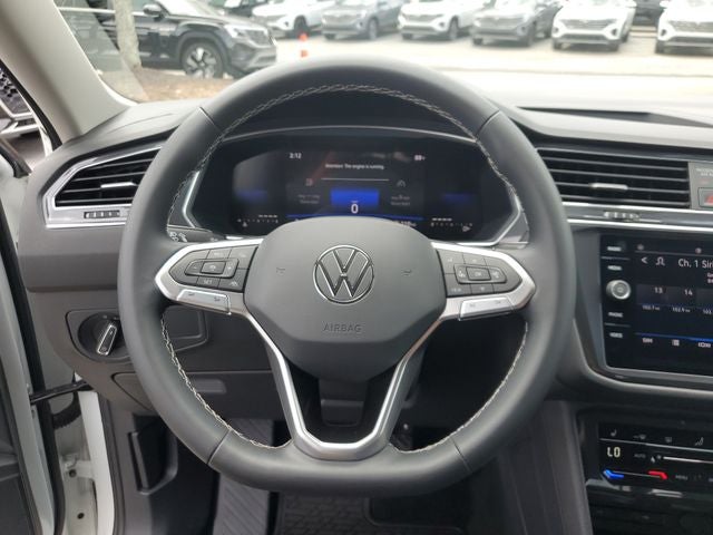 2023 Volkswagen Tiguan 2.0T SE