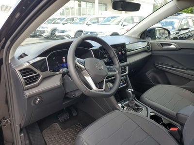 2025 Volkswagen Taos 1.5T SE Black