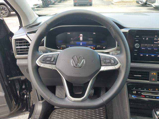 2025 Volkswagen Taos 1.5T SE Black