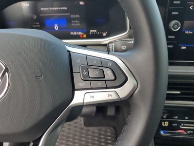 2025 Volkswagen Taos 1.5T SE Black