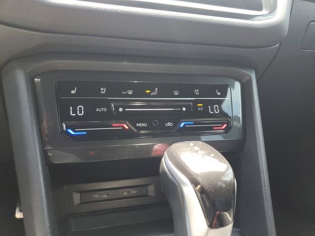 2023 Volkswagen Tiguan 2.0T SEL R-Line